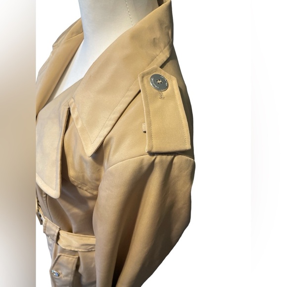 Calvin Klein Belted Double Breasted Trench Coat, Rain Coat in Natural, Large - Picture 6 of 15